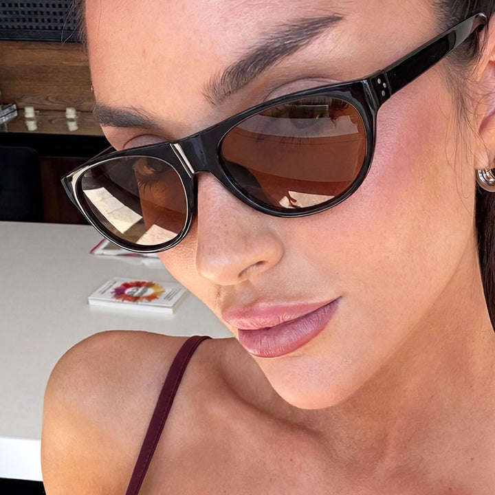 Dame moteriktig optisk brille med elegant kattøye-design Skanto
