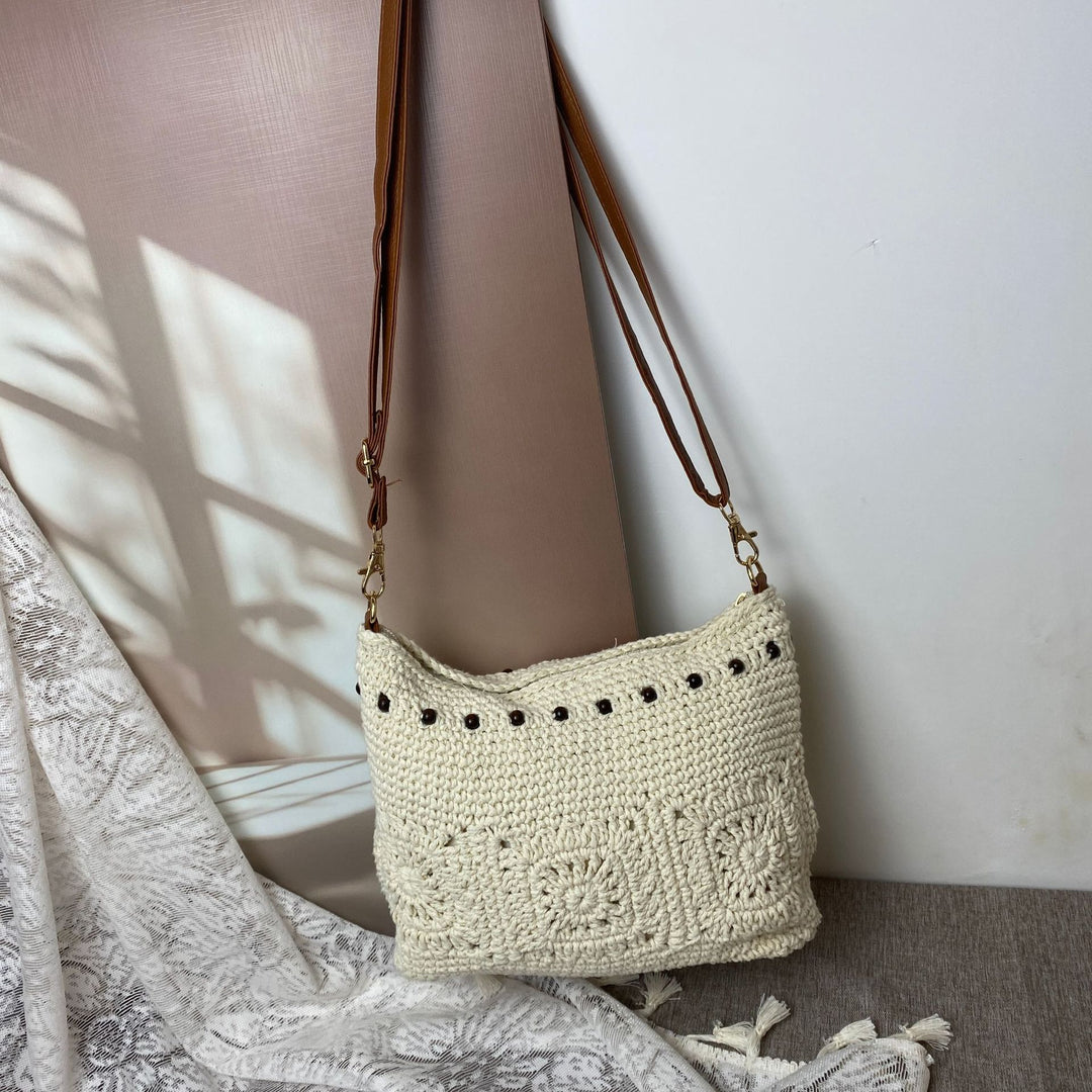 Moderne skulderveske med broderier Skanto