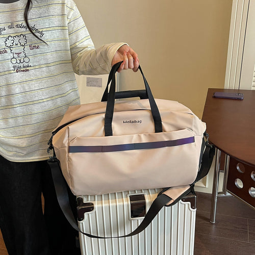 Sporty Reise-Duffel Med Allsidige Rom Og Vannavvisende Materiale Skanto