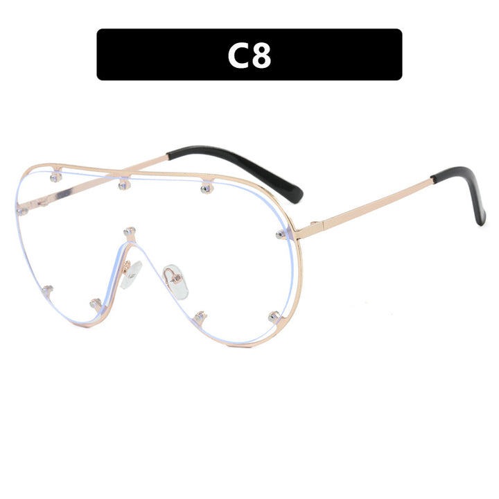 Dame moteriktig oversized solbrille i stilig retro-design Skanto