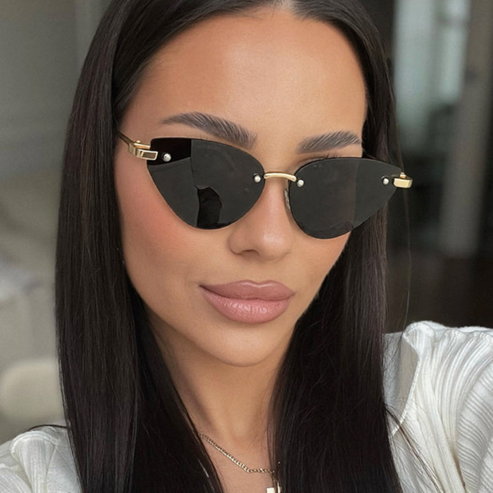 Dame elegante Cat-Eye solbriller med ultralett metallramme Skanto