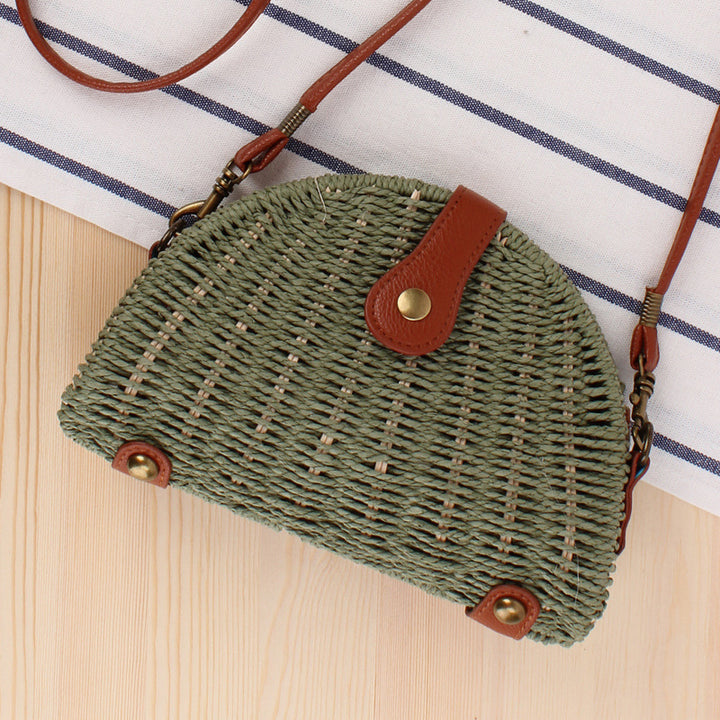 Rattan Skulderveske i Halvmåneformet Design Skanto