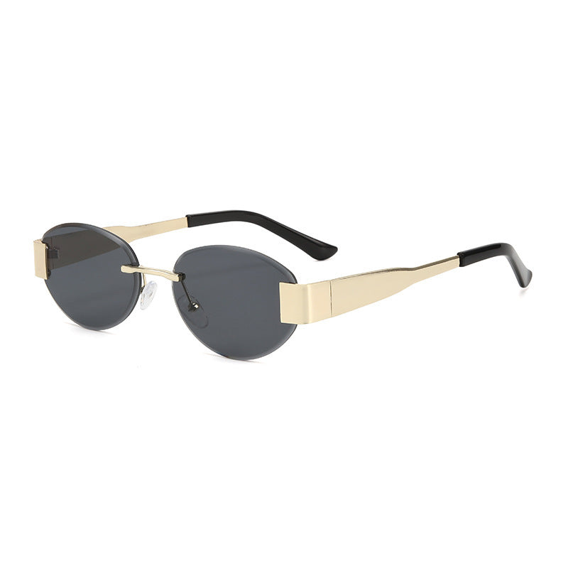 Dame glamorøs solbrille med klar, elegant ramme og beskyttende UV-filter Skanto
