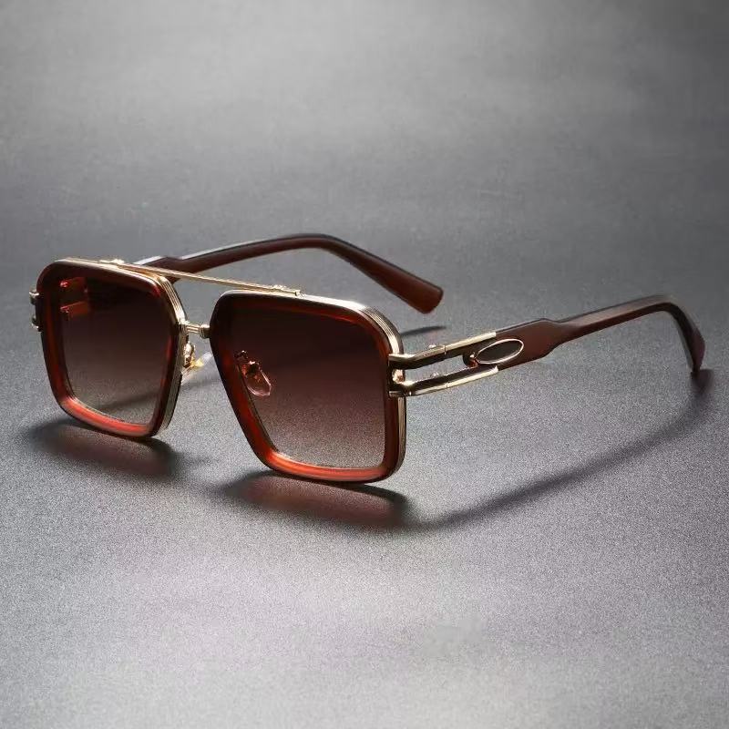 Dame moterik solbrille med stilige kvadratiske rammer Skanto