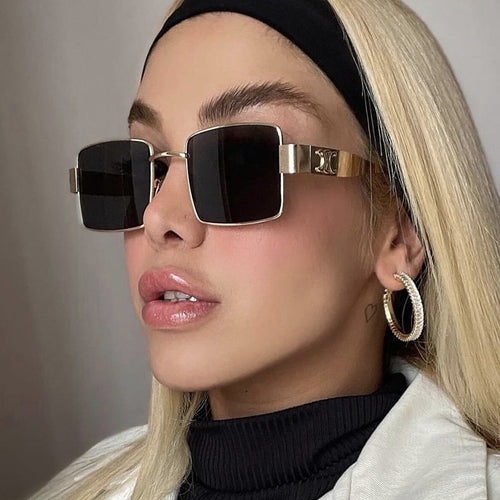 Dame moteriktig rektangulær solbrille med høykvalitets metallramme og polarisert glass Skanto