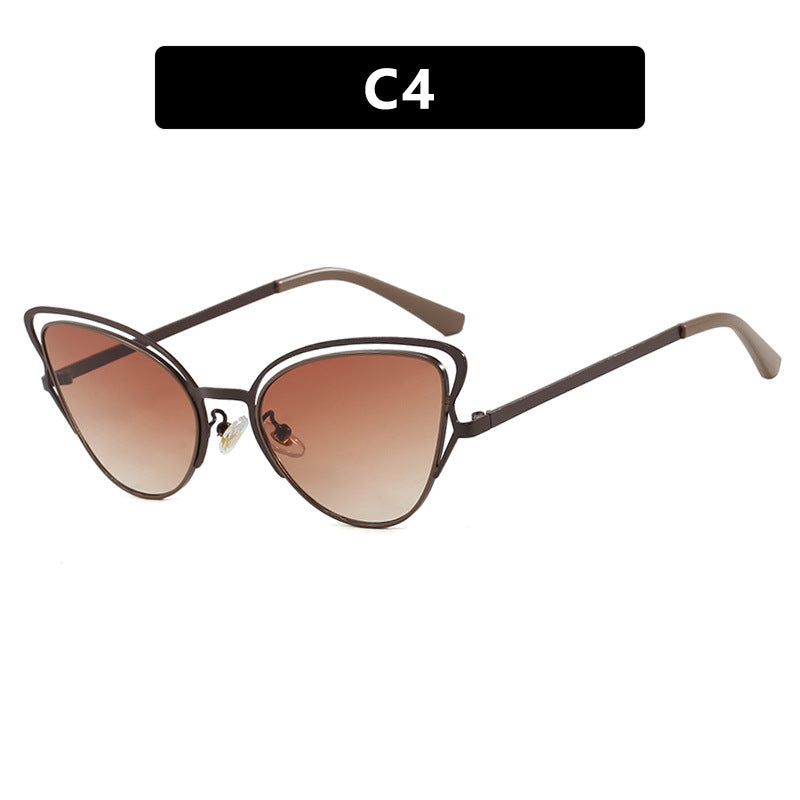 Dame Cat-Eye Briller med edelt metallramme og komfortabel passform Skanto