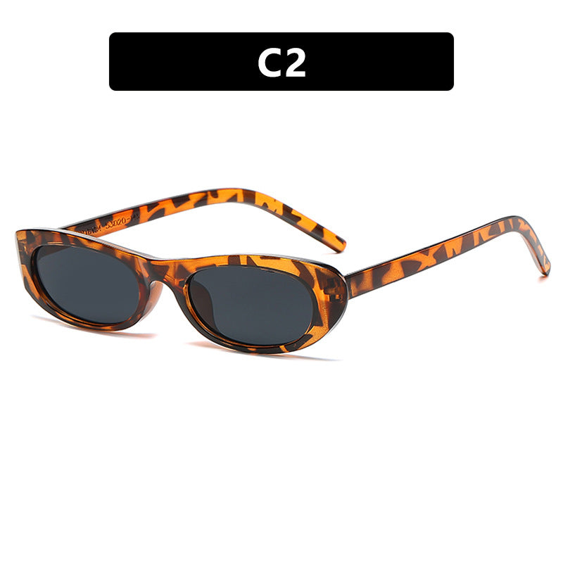 Dame moteriktig Cat-Eye solbrille med UV-beskyttelse og moderne design Skanto