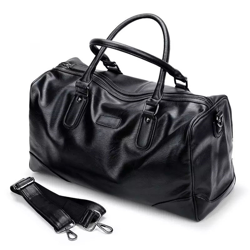 Stilfull reiseveske i høykvalitets kunstlær Skanto