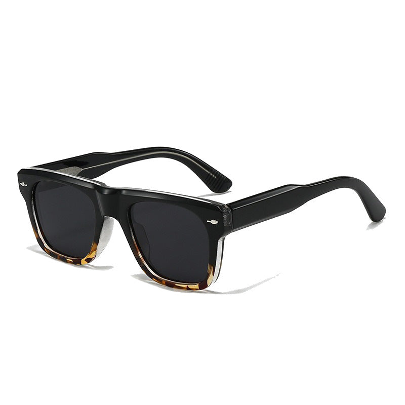 Dame Motefull solbrille i moderne kvadratisk design Skanto