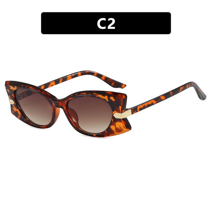 Dame Cat-Eye Solbrille med stilfull metalldetalj og UV-beskyttelse Skanto