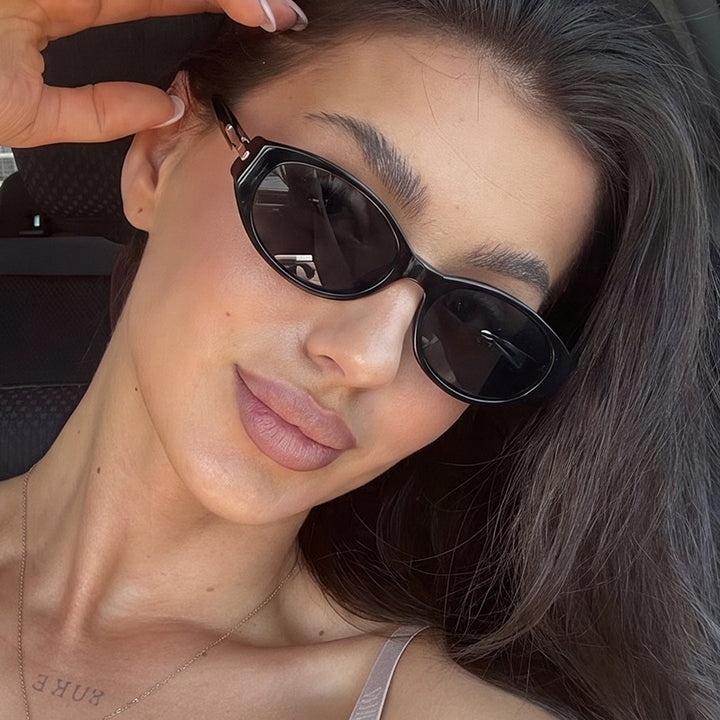 Damen cat-eye solbrille med robust ramme og polariserte linser Skanto