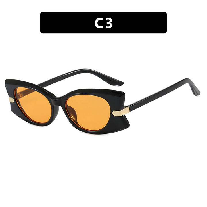 Dame Cat-Eye Solbrille med stilfull metalldetalj og UV-beskyttelse Skanto