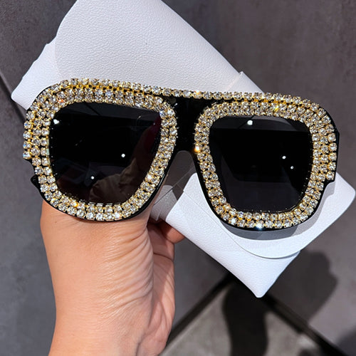 Damer Glamorøs Solbrille med ekstravagant Krystallramme Skanto