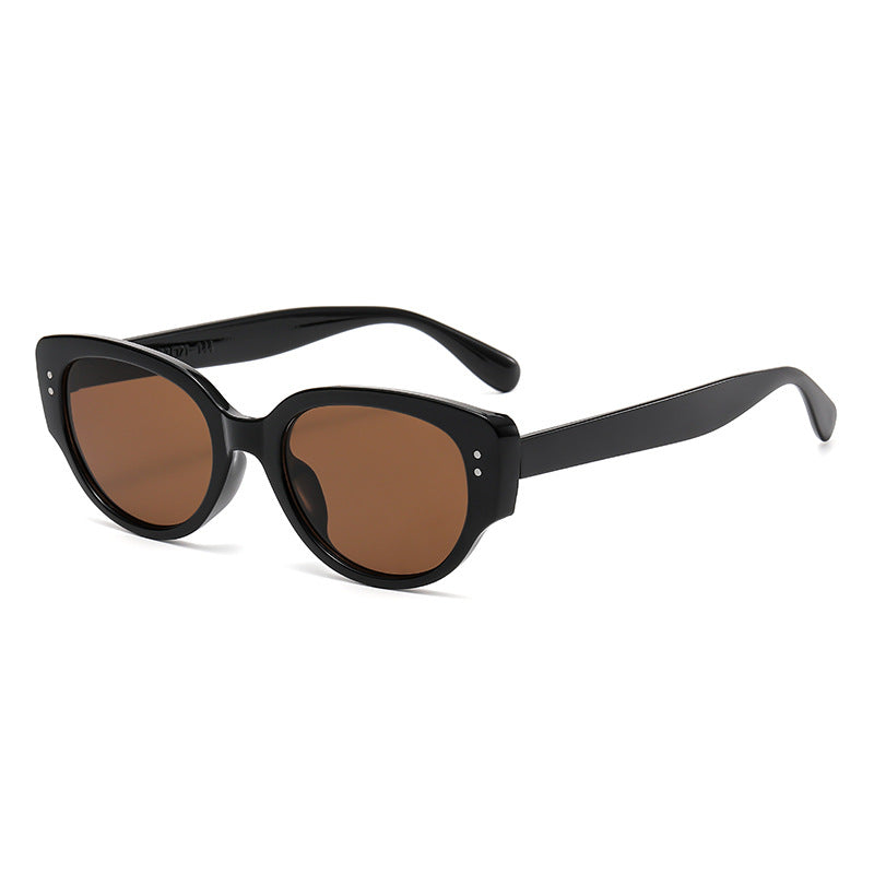 Dame moteriktig Cat-Eye briller med trendy tykke rammer Skanto