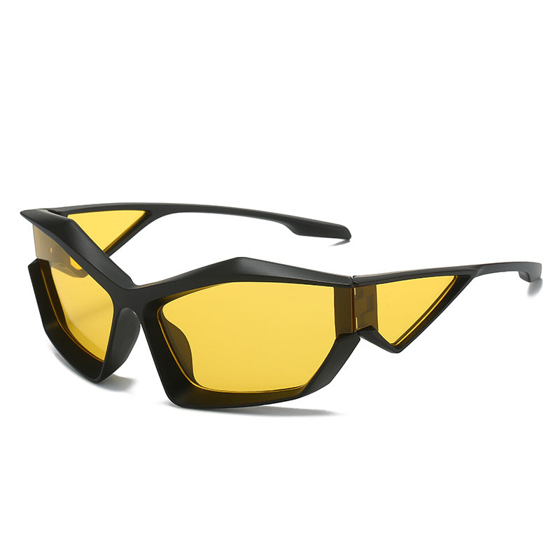 Dame sporty performance solbriller med moderne geometrisk ramme Skanto