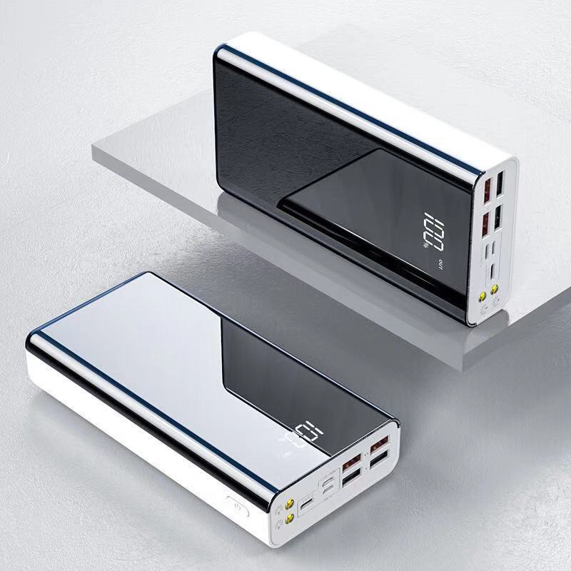 Høyytelses powerbank med hurtiglading funksjon Skanto