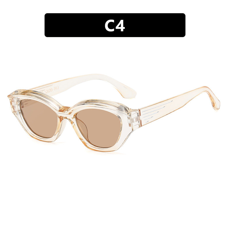 Dame Cat-Eye solbriller med markant ramme og UV-beskyttelse Skanto