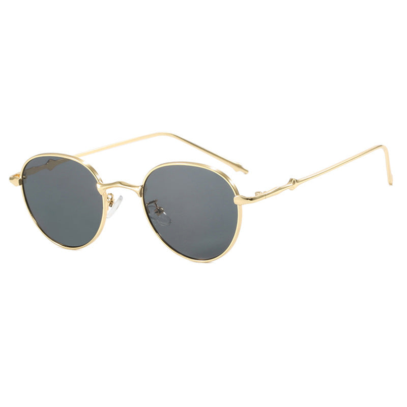 Dame elegant solbrille i moderne oval design Skanto