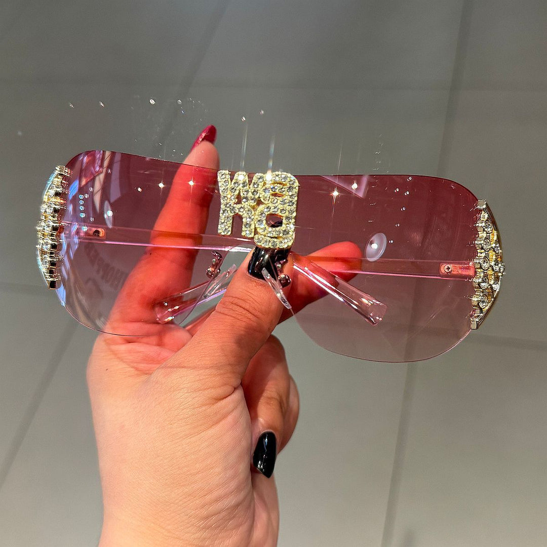 Damen modische Oversized-solsjulp med strass-applikasjoner Skanto