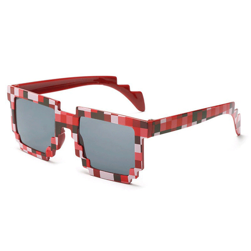 Dame kreative Pixel-solbriller Skanto