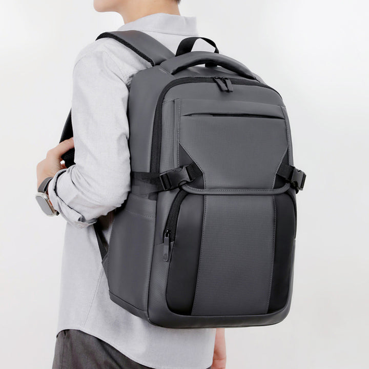 Multifunksjonell laptopryggsekk med ergonomisk design og beskyttelsespolstring Skanto
