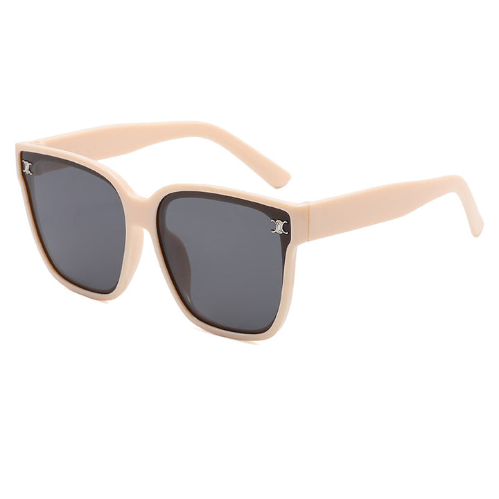 Dame moteriktig oversized solbrille med rhombiske glass Skanto