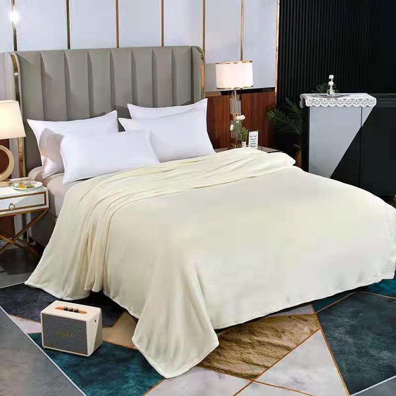 Damer elegant sengeteppe Skanto