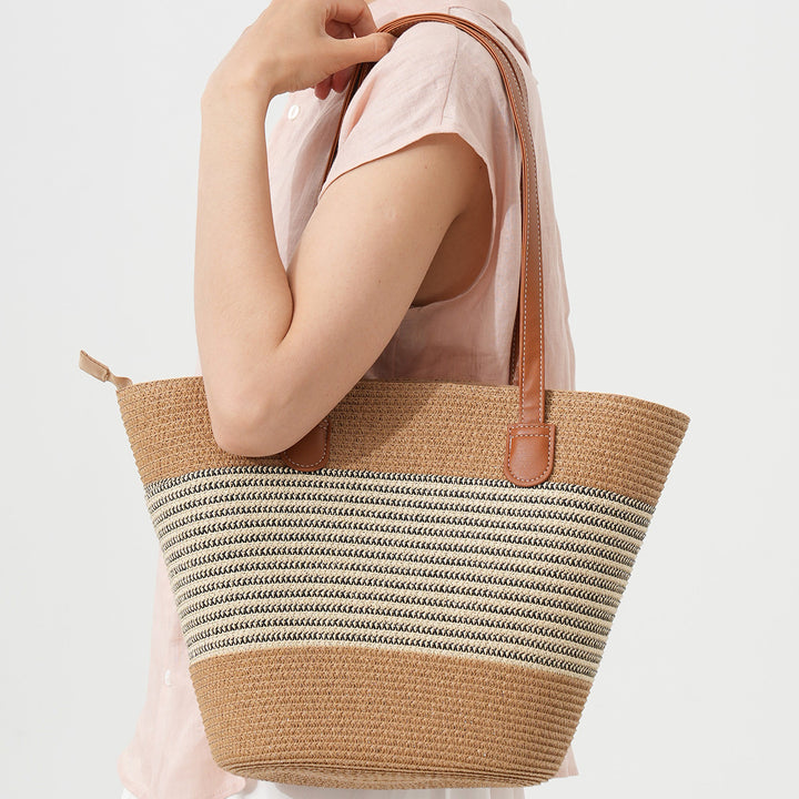 Stilig strandbag med dekorativt stripe mønster Skanto