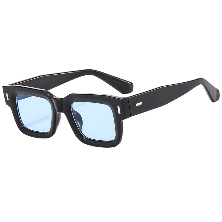 Dame Modische Quadratisk Solbrille med robust ramme og polariserte linser Skanto