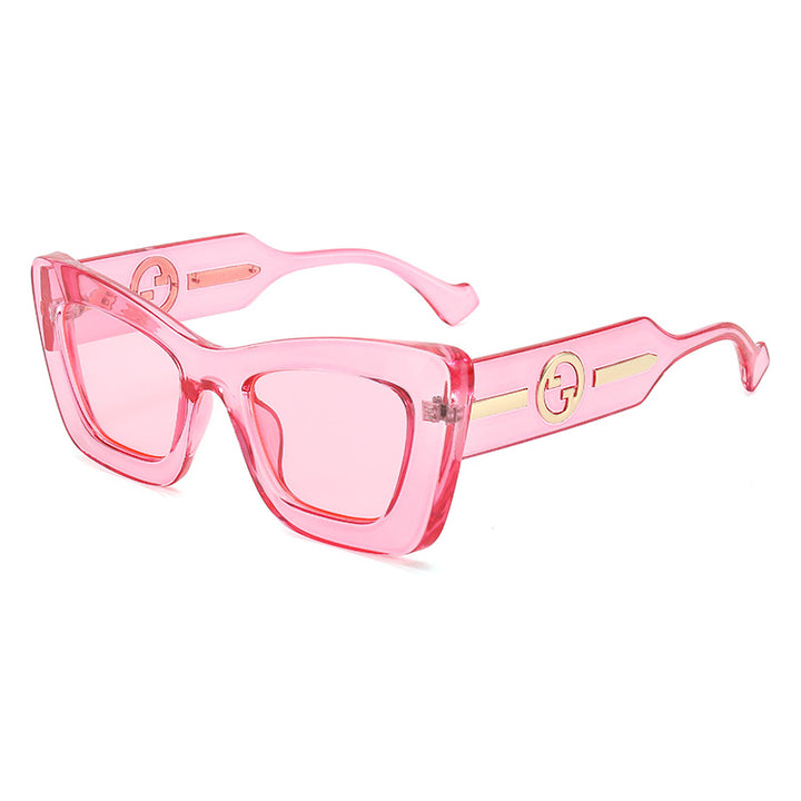 Dame designer solbrille med markant geometrisk ramme og høy kvalitet utførelse Skanto