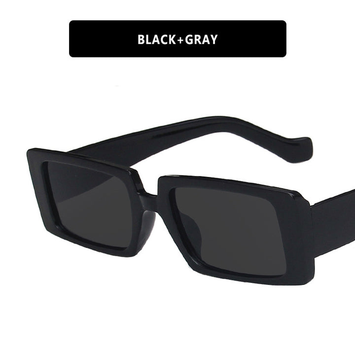 Dame kvadratisk solbrille med moderne ramme og stillegant design Skanto