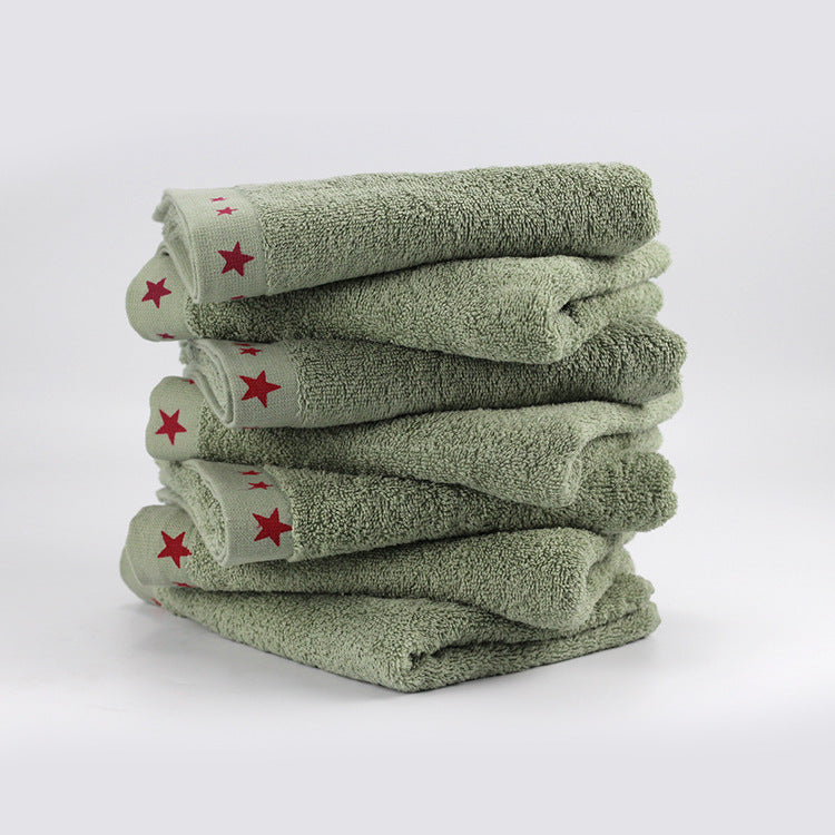 Care towel with soft surface and decorative star detail Skanto