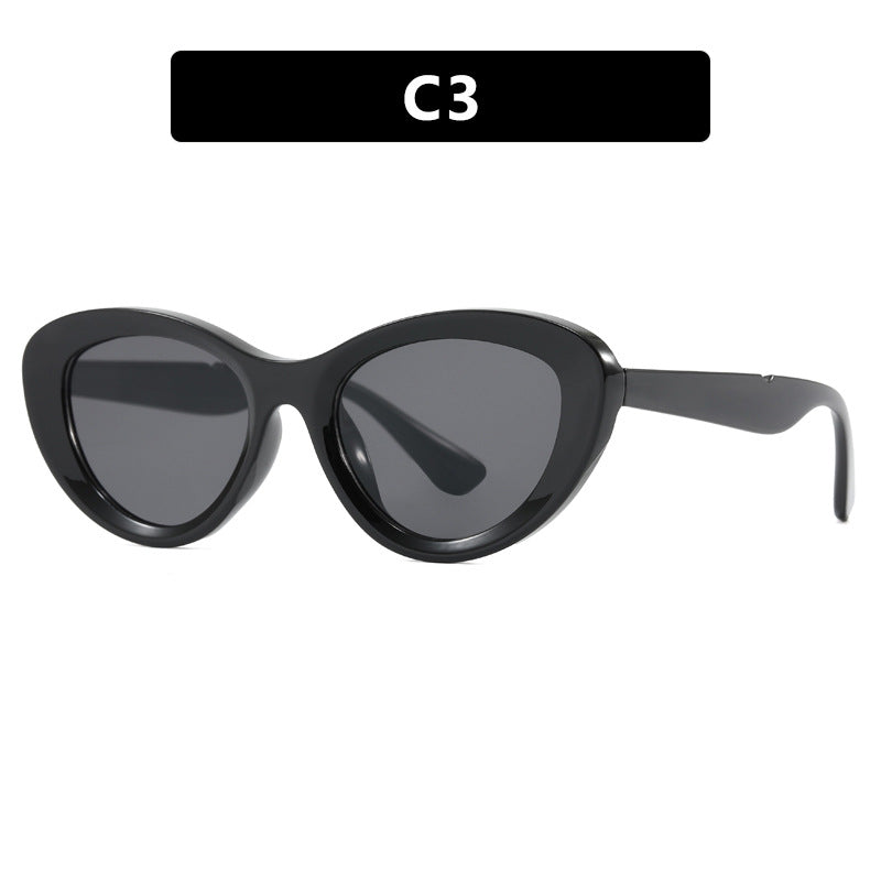Dame Cat-Eye solbriller i unikt design Skanto