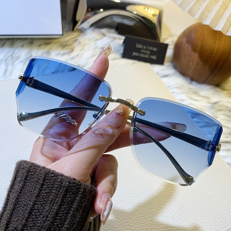 Dame eksklusiv geometrisk solbrille Skanto