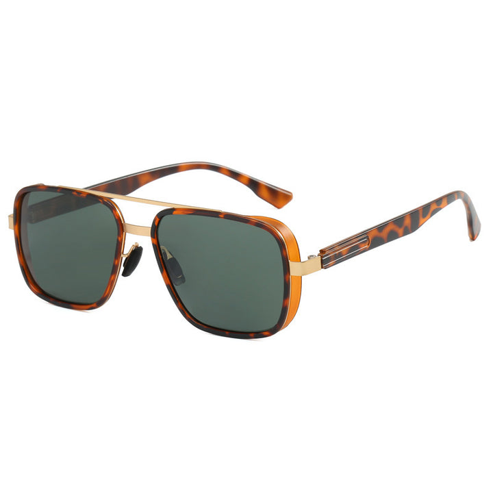 Dame elegant firkantet solbrille med høykvalitets metallramme Skanto