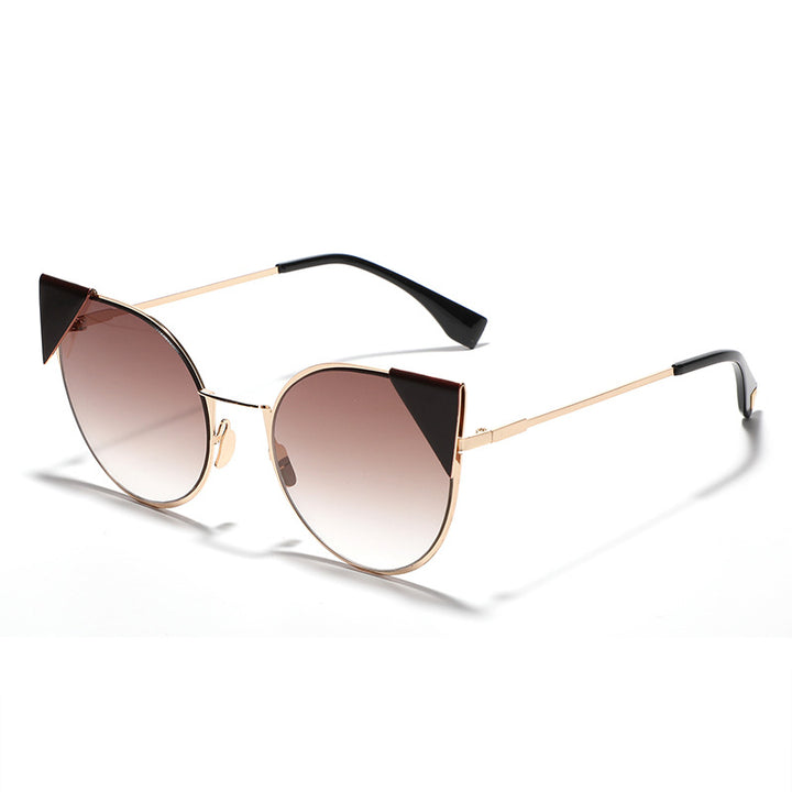 Dame moter Cat-Eye solbriller med stilige aksenter Skanto