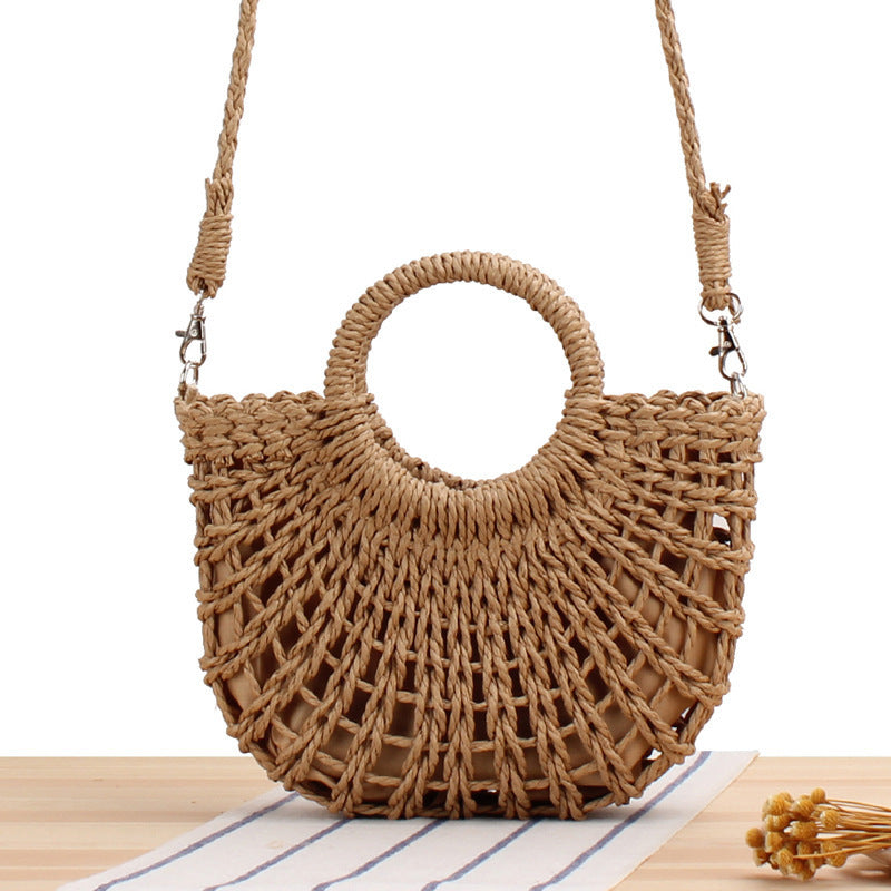 Handmade macrame handbag with round handle Skanto