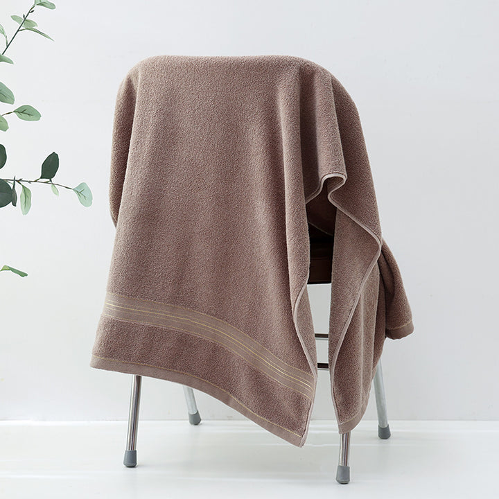 High-Quality Bath Towel with Elegant Border Skanto