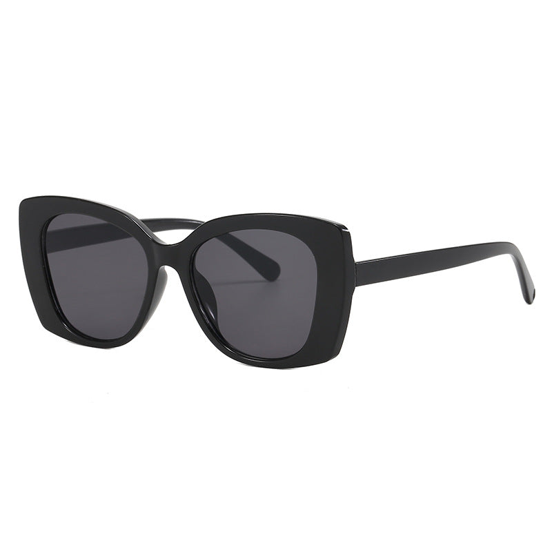 Dame Oversized-solbriller med elegant design Skanto