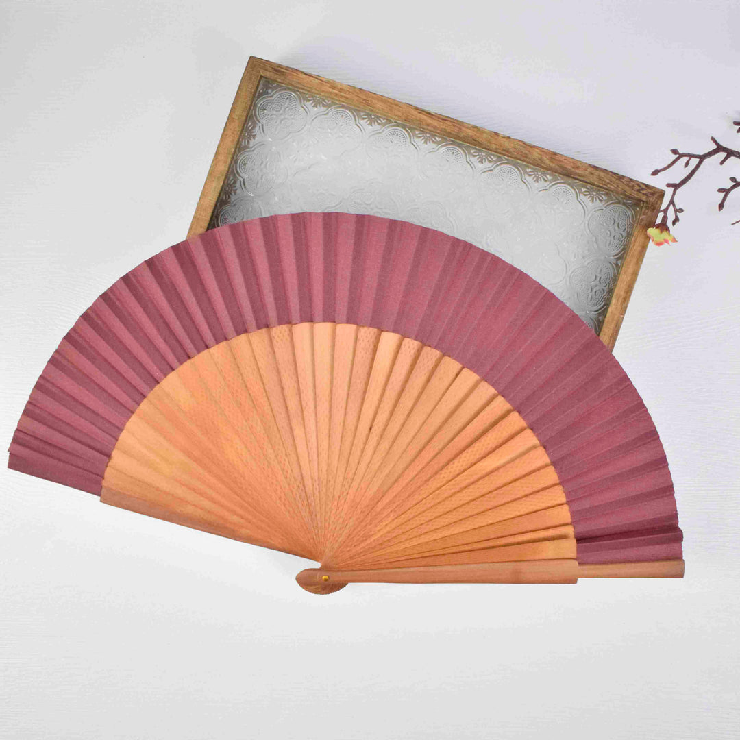 Damer eleganten håndfane laget av miljøvennlig papir Skanto