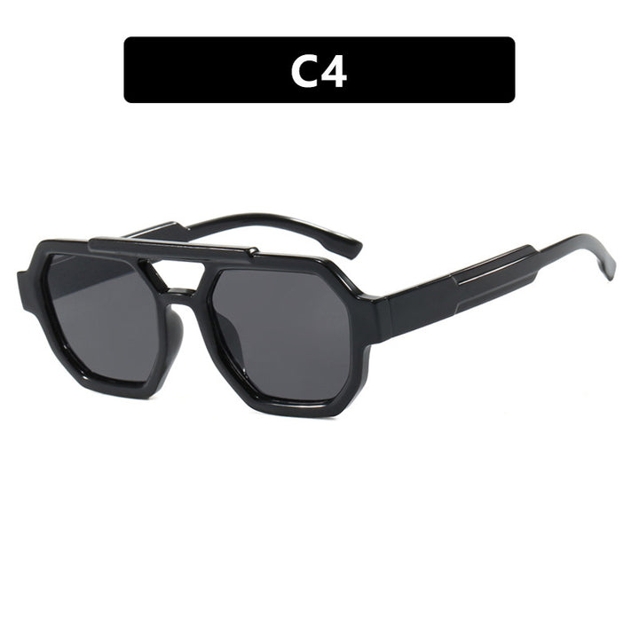 Dame oversized solbrille i maskulin design Skanto