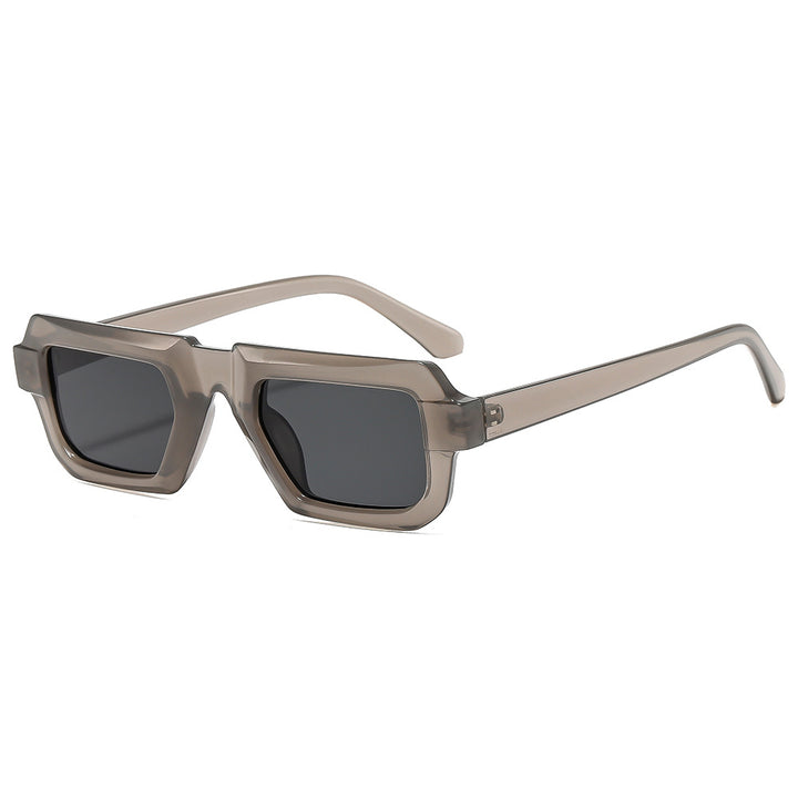 Dame moteriktig solbrille i trendy skilpaddedesign Skanto