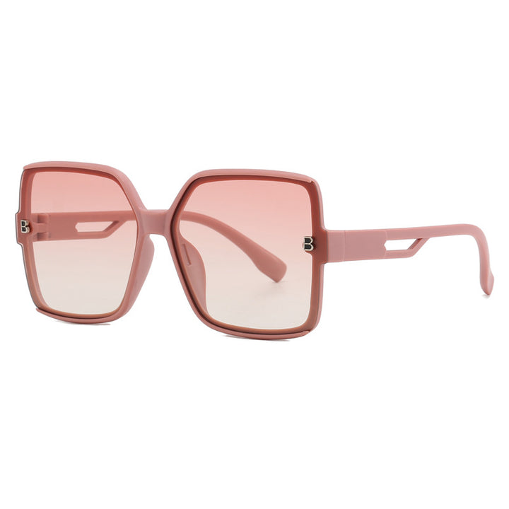 Dame moteriktig oversized solbrille med ekstravagante aksenter Skanto