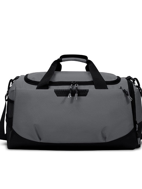 Sportbag med innovative organisasjonsrom Skanto