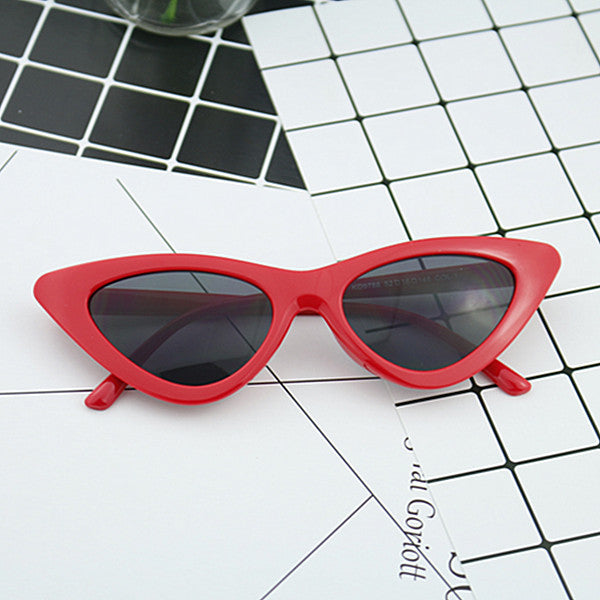 Dame Cat-Eye solbrille med elegant design og UV-beskyttelse Skanto