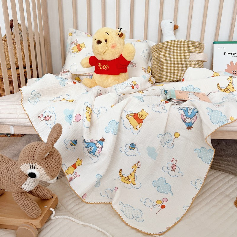Unisex Cozy Muslin Blanket med Munter Winnie Pooh Motiv Skanto