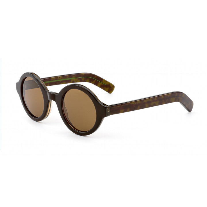 Dame solbrille i moderne retro-stil med høy kvalitet design og UV-beskyttelse Skanto