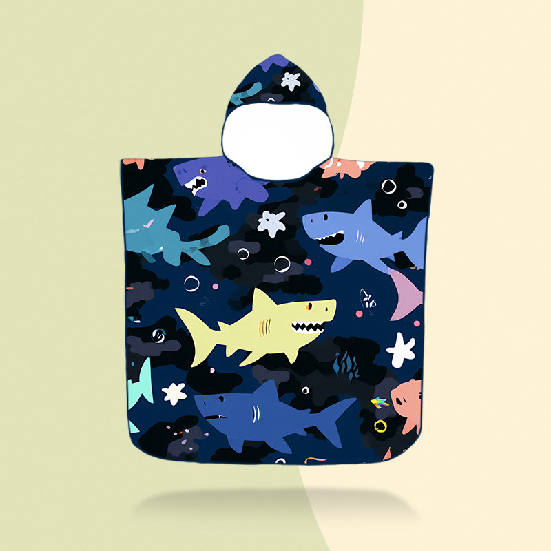 fargerik hetteponcho med robotmotiv Skanto