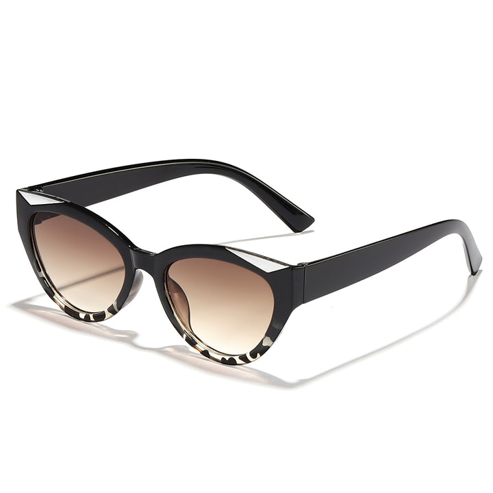 Dame moter Cat-Eye solbrille med glitrende detaljer Skanto
