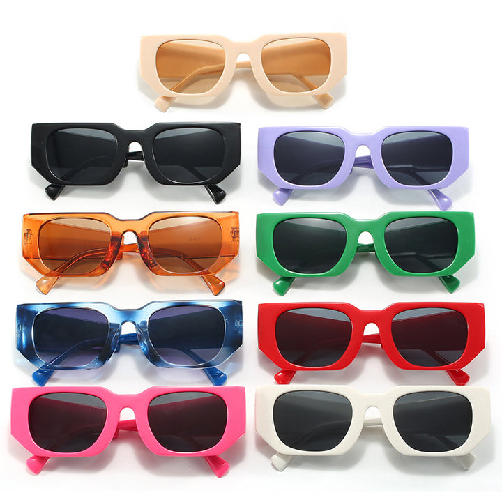 Dame geometrisk oversized solbrille med bredt design Skanto